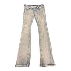 Real Blue Women's Light Wash Distressed Low Rise Bootcut Jeans Size 9x35